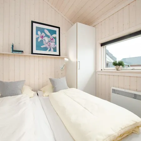 Grobenbrode Pine-edge Retreat *