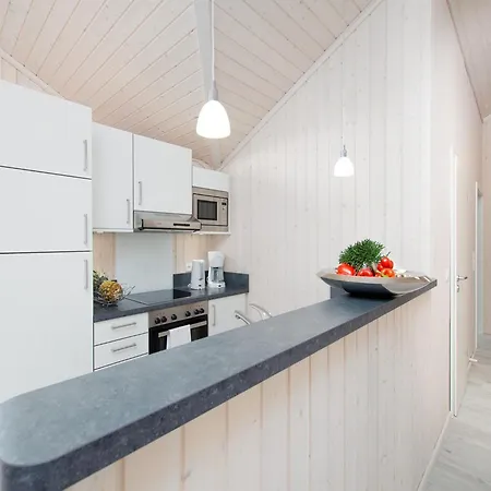Ferienhaus Grobenbrode Pine-edge Retreat