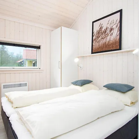Ferienhaus Grobenbrode Pine-edge Retreat Großenbrode